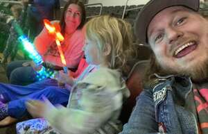 Disney on Ice Presents Find Your Hero