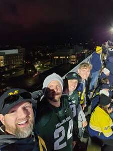 Michigan State Spartans - NCAA Football vs Michigan Wolverines