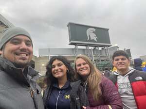 Michigan State Spartans - NCAA Football vs Michigan Wolverines