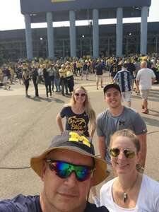 Michigan State Spartans - NCAA Football vs Michigan Wolverines