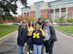 Michigan State Spartans - NCAA Football vs Michigan Wolverines