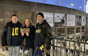 Michigan State Spartans - NCAA Football vs Michigan Wolverines