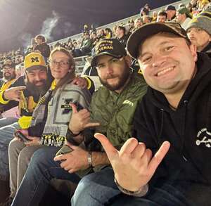 Michigan State Spartans - NCAA Football vs Michigan Wolverines