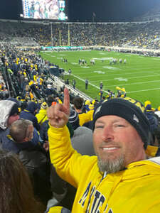 Michigan State Spartans - NCAA Football vs Michigan Wolverines