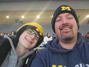 Michigan State Spartans - NCAA Football vs Michigan Wolverines