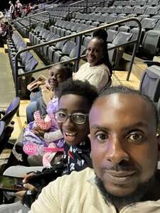 Disney on Ice Presents Find Your Hero