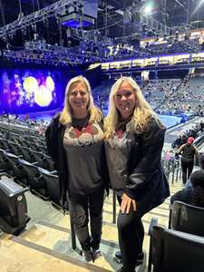 Disney on Ice Presents Find Your Hero