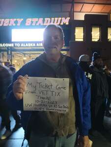 Washington Huskies - NCAA Football vs Arizona State Sun Devils