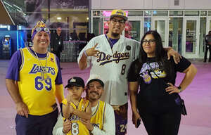 Los Angeles Lakers - NBA vs Brooklyn Nets