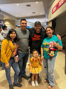 Disney on Ice Presents Find Your Hero