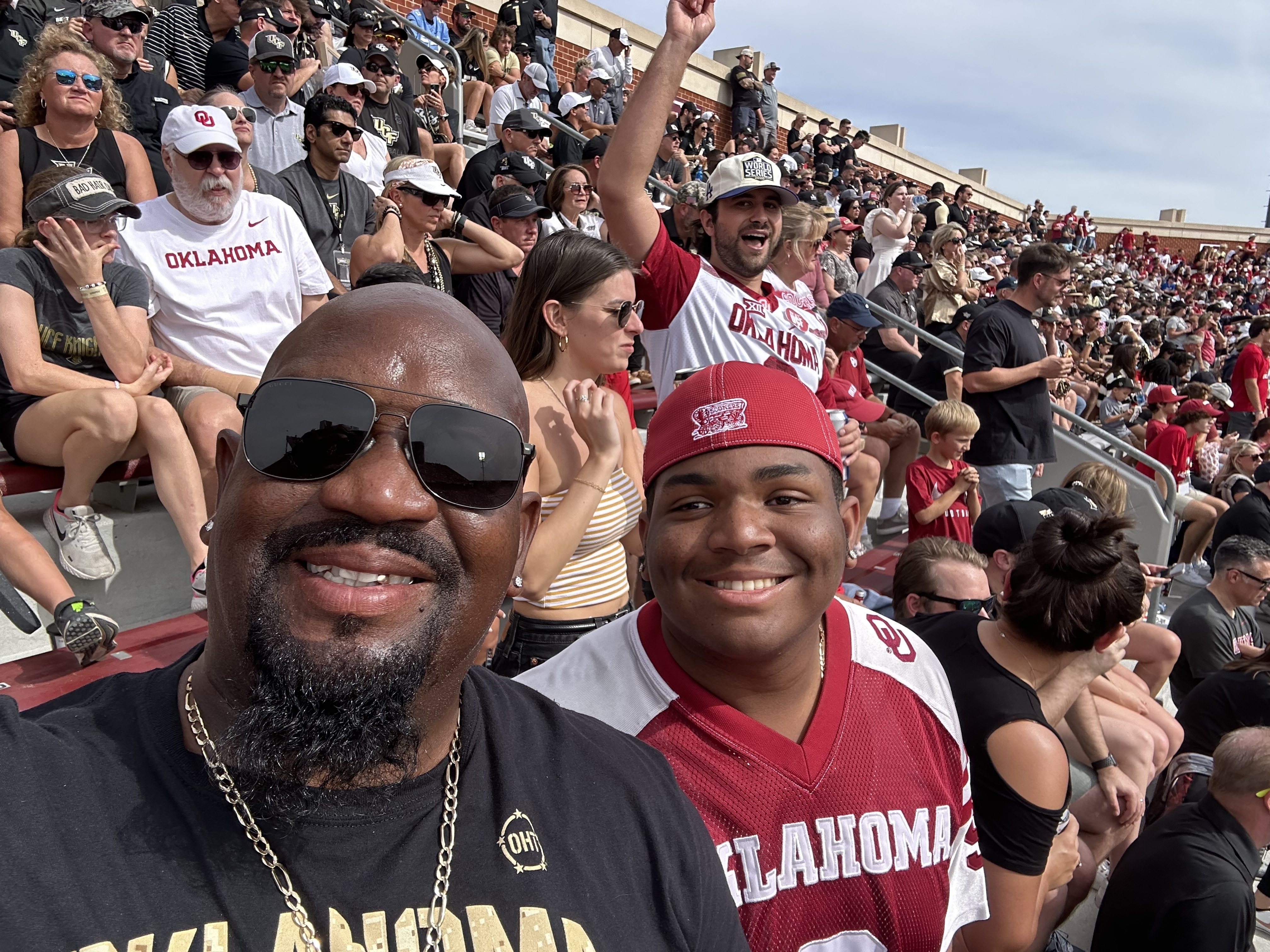 Oklahoma Sooners - NCAA Football vs UCF Knights