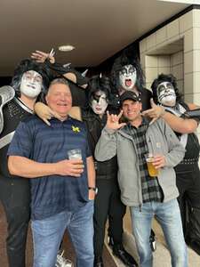 Kiss: End of the Road World Tour