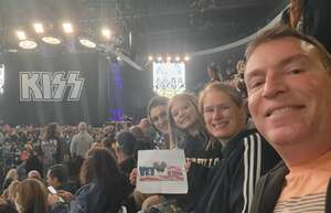 Kiss: End of the Road World Tour