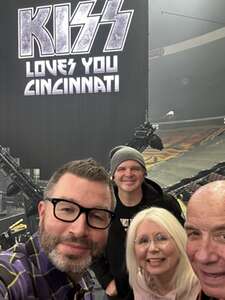 Kiss: End of the Road World Tour