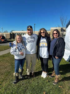 West Virginia Mountaineers - NCAA Football vs Cincinnati Bearcats