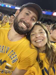 West Virginia Mountaineers - NCAA Football vs Cincinnati Bearcats