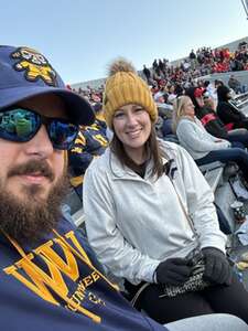 West Virginia Mountaineers - NCAA Football vs Cincinnati Bearcats