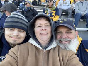 West Virginia Mountaineers - NCAA Football vs Cincinnati Bearcats