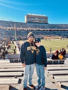 West Virginia Mountaineers - NCAA Football vs Cincinnati Bearcats