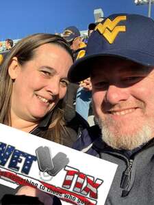 West Virginia Mountaineers - NCAA Football vs Cincinnati Bearcats