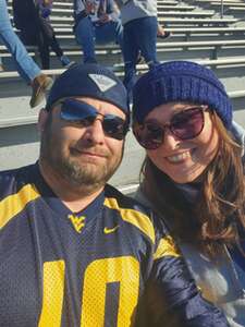 West Virginia Mountaineers - NCAA Football vs Cincinnati Bearcats