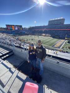 West Virginia Mountaineers - NCAA Football vs Cincinnati Bearcats