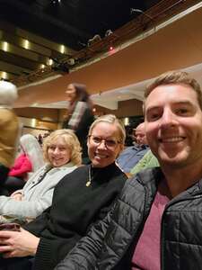 Passengers by the 7 Fingers