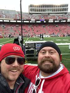 Wisconsin-Madison Badgers - NCAA Football vs Northwestern Wildcats