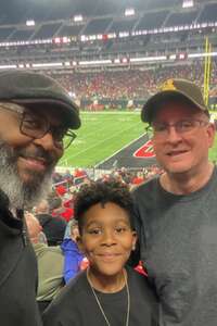 UNLV Rebels - NCAA Football vs Wyoming Cowboys