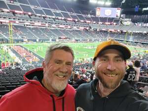 UNLV Rebels - NCAA Football vs Wyoming Cowboys