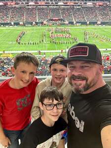 UNLV Rebels - NCAA Football vs Wyoming Cowboys