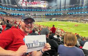 UNLV Rebels - NCAA Football vs Wyoming Cowboys