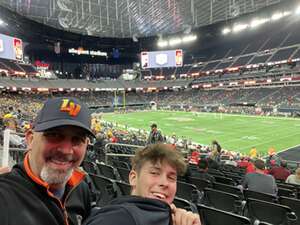 UNLV Rebels - NCAA Football vs Wyoming Cowboys