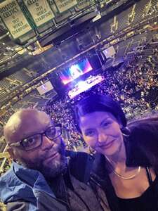 Ll Cool J: the F. O. R. C. E. Live