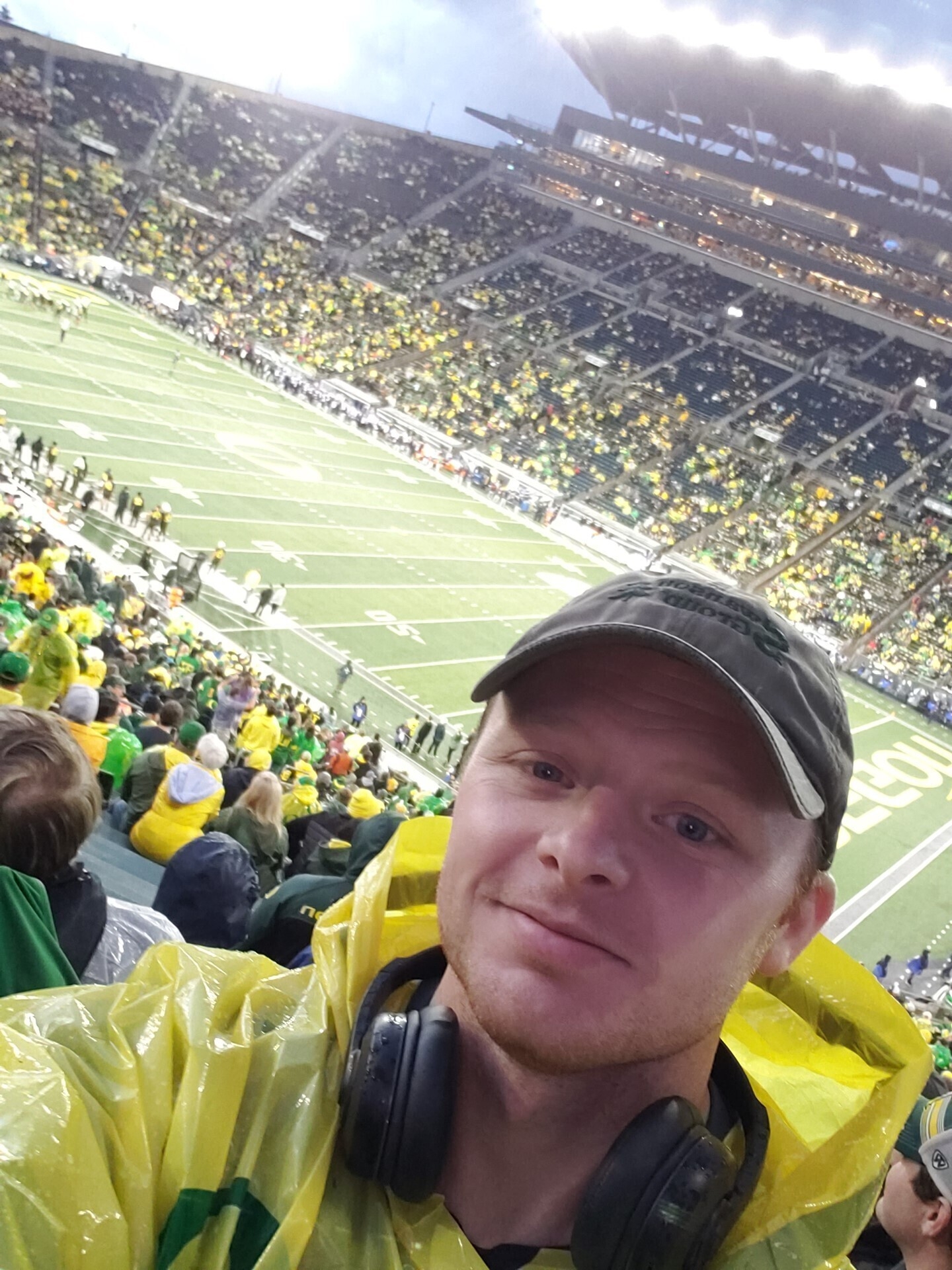 Oregon Ducks - NCAA Football vs California Golden Bears