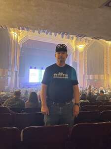 Straight No Chaser- Sleighin' It Tour