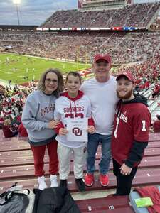 Oklahoma Sooners - NCAA Football vs West Virginia Mountaineers