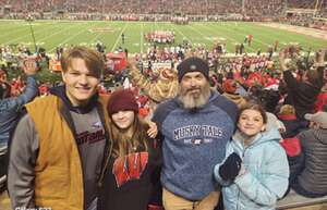 Wisconsin-Madison Badgers - NCAA Football vs Nebraska Cornhuskers