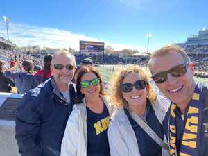 Navy Midshipmen - NCAA Football vs East Carolina Pirates