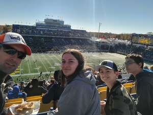 Navy Midshipmen - NCAA Football vs East Carolina Pirates
