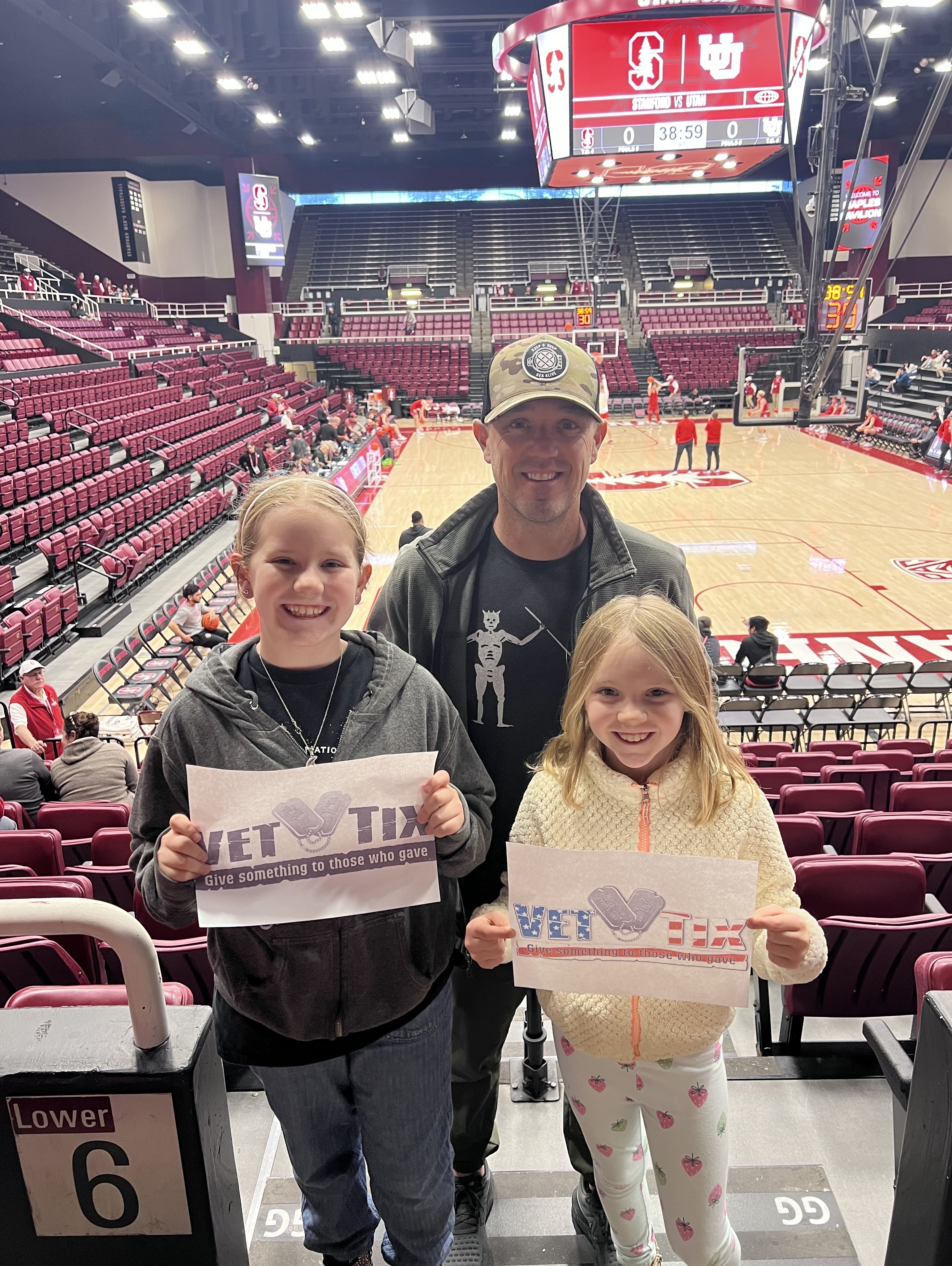 Stanford Cardinal - NCAA Men's Basketball vs Utah Utes