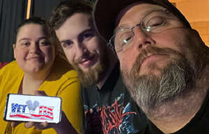 Johnny Cash: the Official Concert Experience