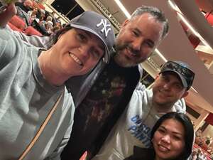 Johnny Cash: the Official Concert Experience