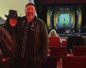 Johnny Cash: the Official Concert Experience