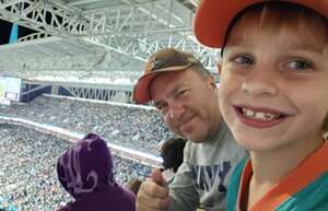 Miami Dolphins - NFL vs Tennessee Titans