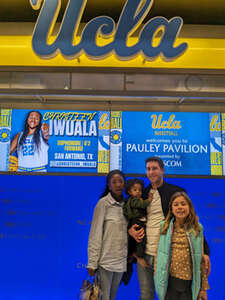 UCLA Bruins - NCAA Women's Basketball vs USC Trojans