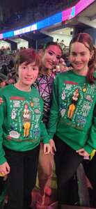 Cirque Musica Holiday Wonderland