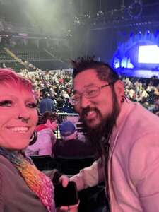 Cirque Musica Holiday Wonderland