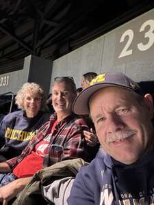 Michigan Wolverines - NCAA Men's Basketball vs Wisconsin-Madison Badgers