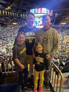 Michigan Wolverines - NCAA Men's Basketball vs Wisconsin-Madison Badgers